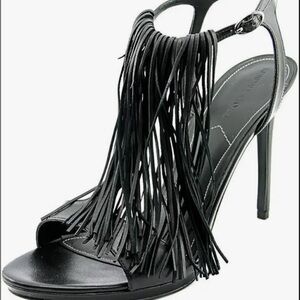 New Kendall + Kylie Black Fringe Heels Size 6
